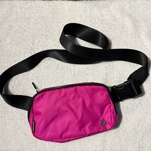 Lululemon 1L Belt Bag (extended strap version) in Highlight Purple (used once)